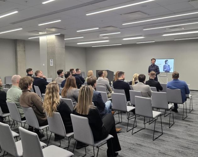 Kā plānot efektīvas apmācības mākslīgā intelekta laikmetā?